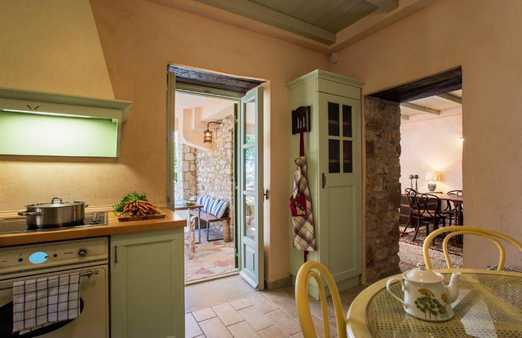 Kyparissia Old Town Lodge With Amazing Sea View Exterior foto